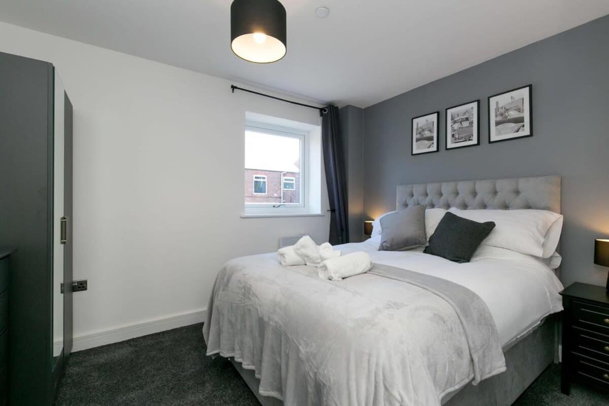 Stunning 2 Bedroom Apartment In Wallasey Eksteriør bilde